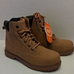 NWT Boys Wonder Nation Brown Lace-Up Work / Play Boots with Padded Collar